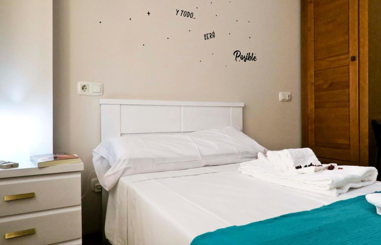Habitaciones Albero Торо Экстерьер фото